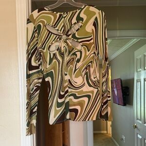 EARTHBOUND Green and Brown Swirl Top